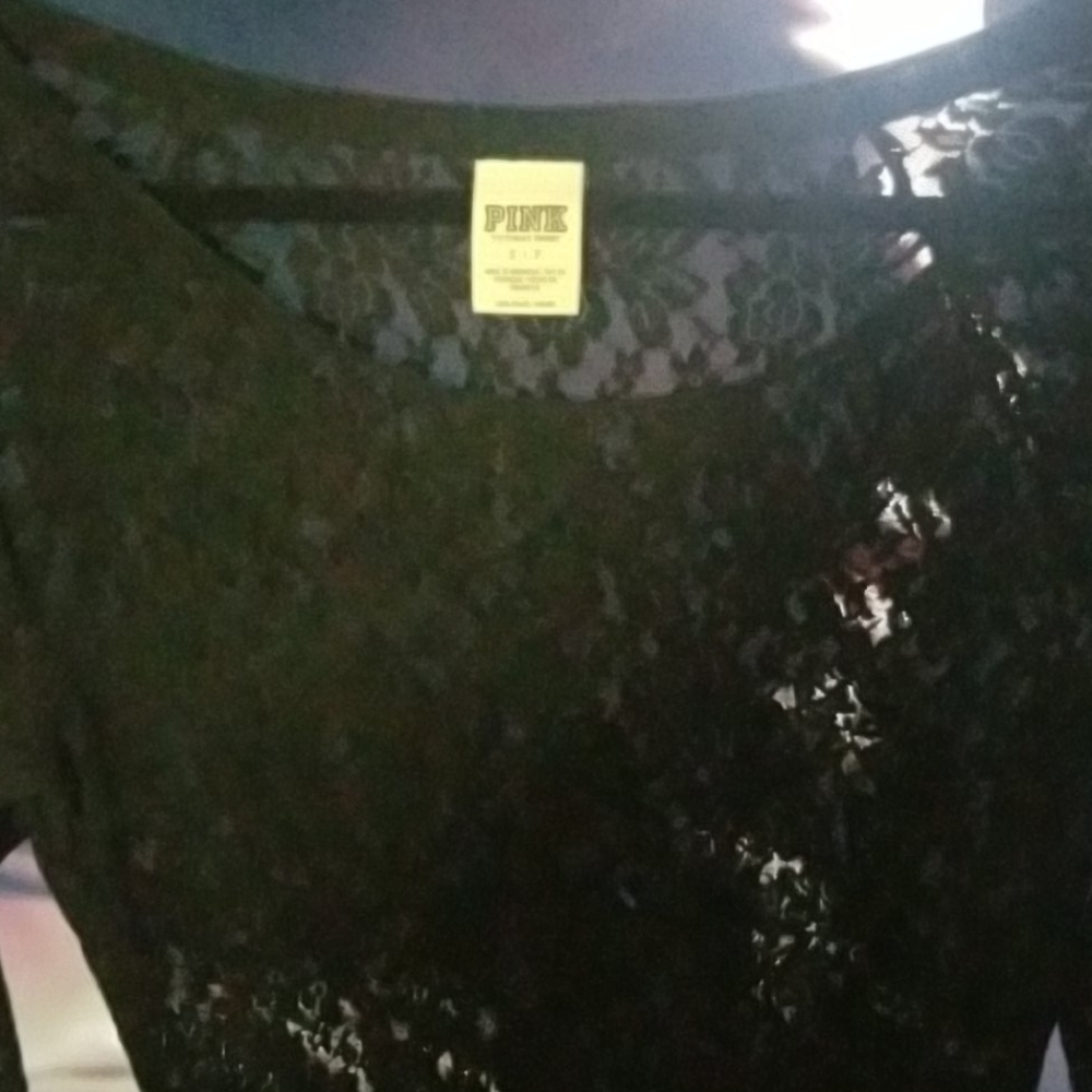 COPY - 3 for $10 Shirt Victoria's secrets - Picture 3 of 3